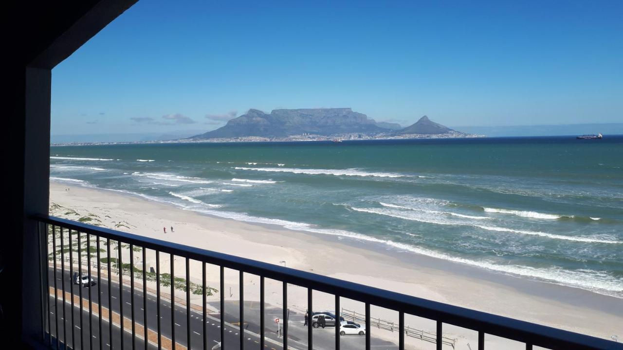 بلوبيرجستراند Blouberg Beachfront Apartment المظهر الخارجي الصورة