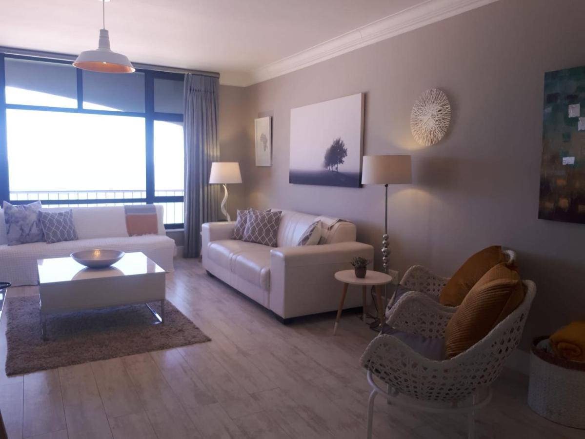 بلوبيرجستراند Blouberg Beachfront Apartment المظهر الخارجي الصورة