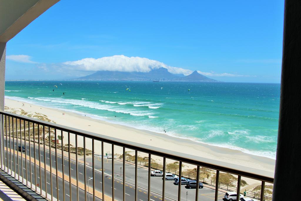 بلوبيرجستراند Blouberg Beachfront Apartment المظهر الخارجي الصورة